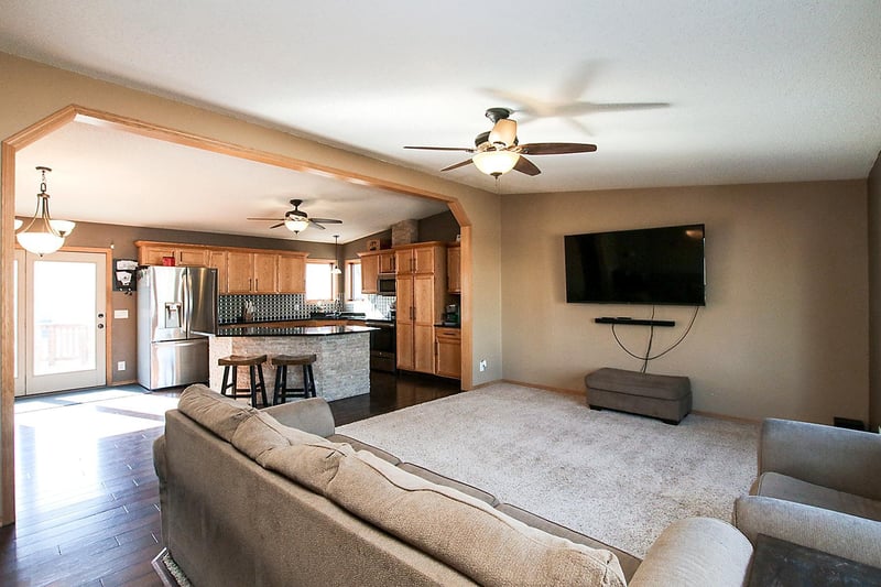 417 Main St, Courtland, MN 56021