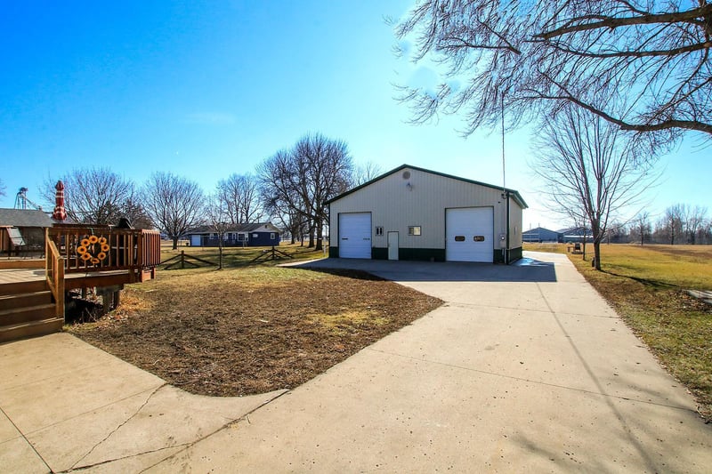 417 Main St, Courtland, MN 56021