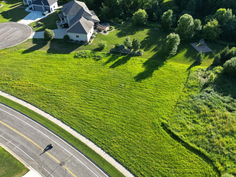 1408 Bear Path Ct, Sartell, MN 56377