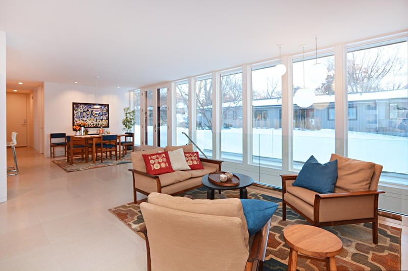 2272 Marion Rd, Roseville, MN 55113