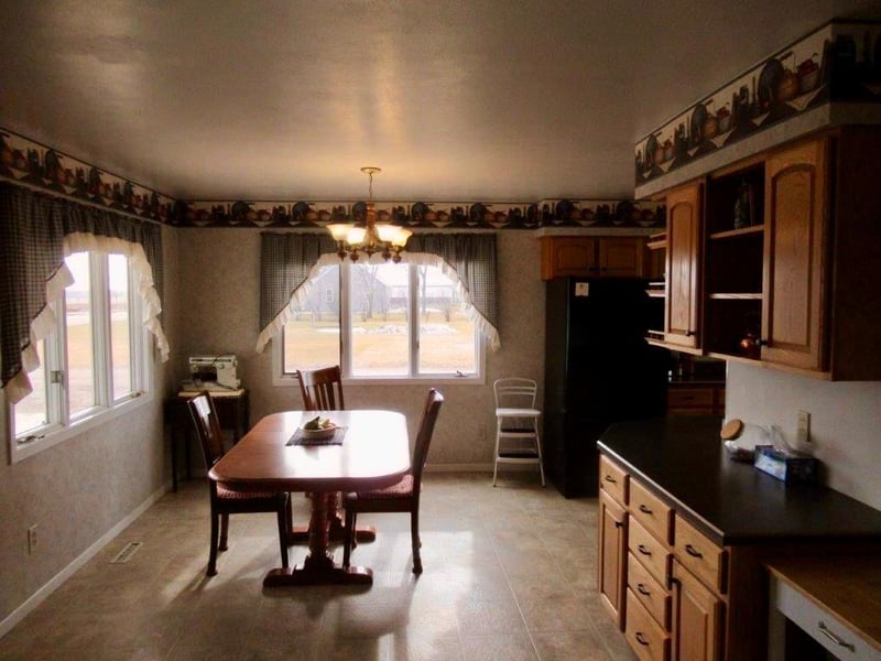 1101 4th Ave W, Edgerton, MN 56128