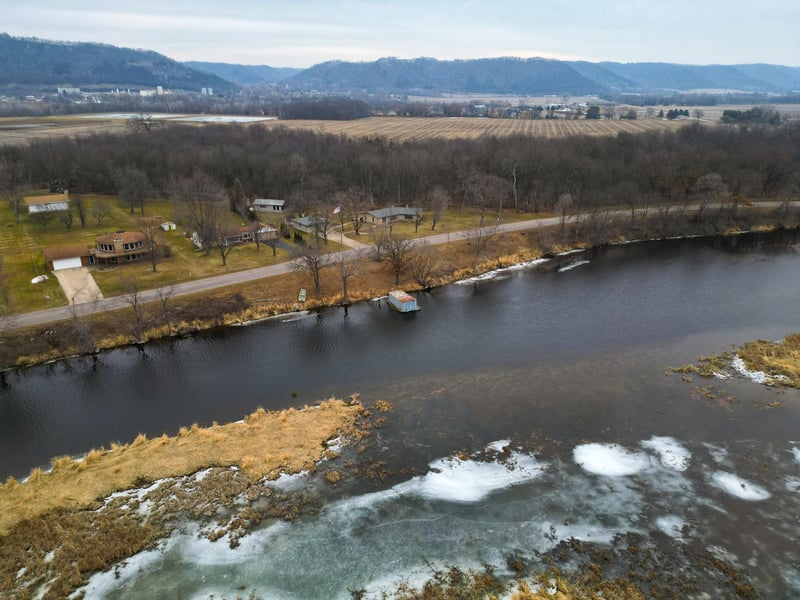 1151 S River Rd, Buffalo City, WI 54622