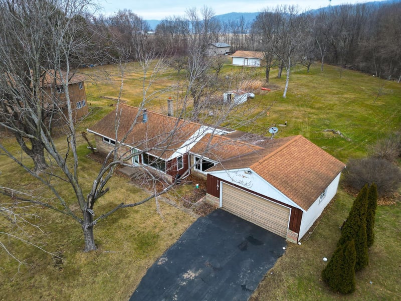 1151 S River Rd, Buffalo City, WI 54622