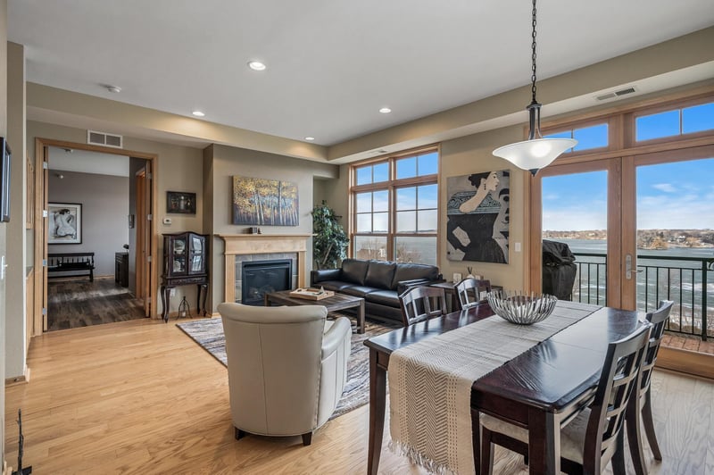 4100 Spring St #405, Spring Park, MN 55384