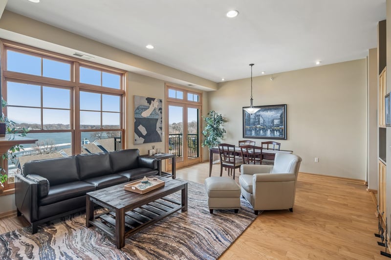 4100 Spring St #405, Spring Park, MN 55384