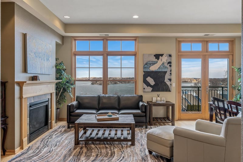 4100 Spring St #405, Spring Park, MN 55384