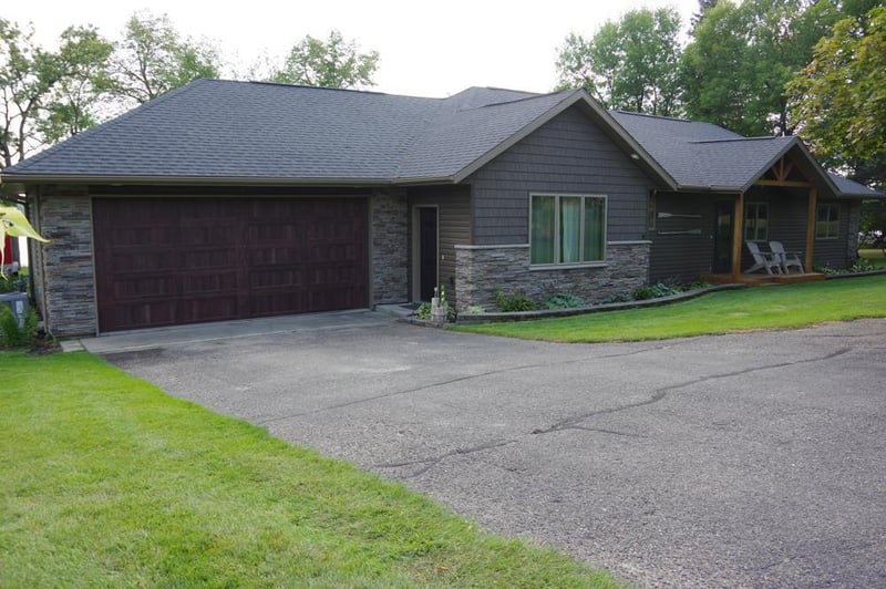 38892 397th St, Dent, MN 56528