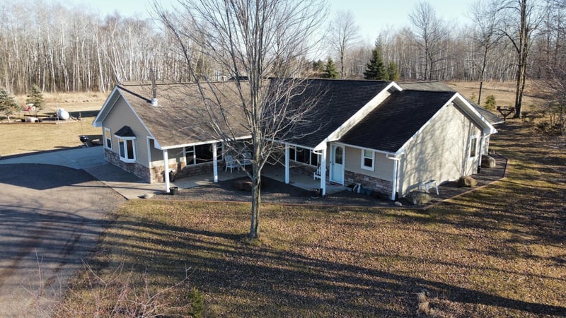 3054 Uniform St, Brook Park, MN 55007