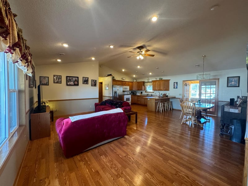 3054 Uniform St, Brook Park, MN 55007