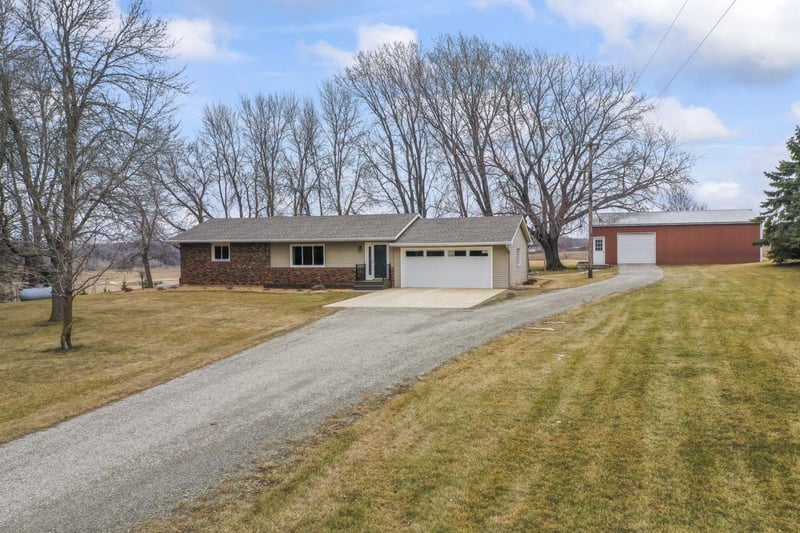 17201 Hall Ave, Nerstrand, MN 55053
