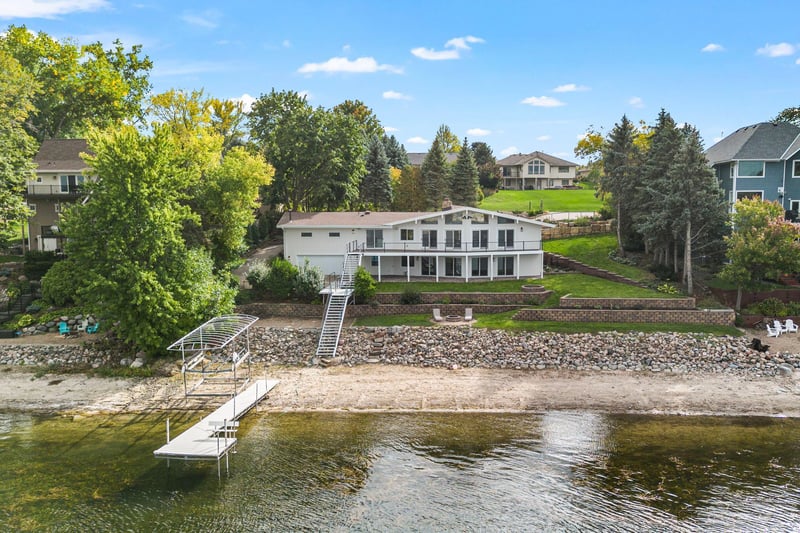5650 Fairlawn Shores Trl SE, Prior Lake, MN 55372