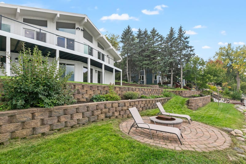5650 Fairlawn Shores Trl SE, Prior Lake, MN 55372
