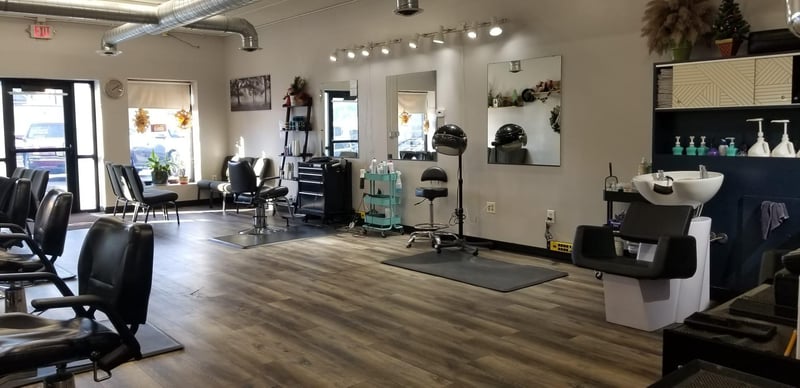 712 University Ave W, Saint Paul, MN 55104
