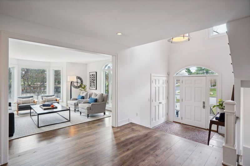 5131 Wooddale Glen, Edina, MN 55424