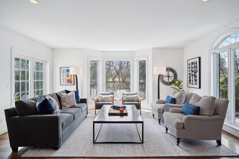 5131 Wooddale Glen, Edina, MN 55424