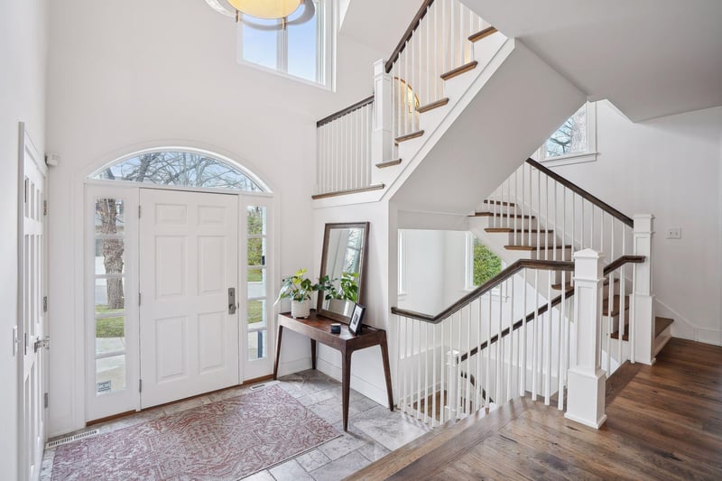 5131 Wooddale Glen, Edina, MN 55424