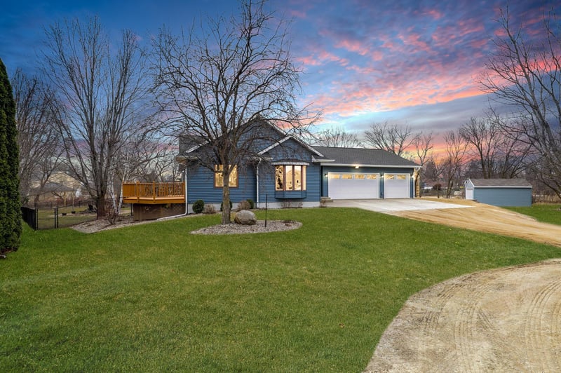 403 Osmundson Ct, Nerstrand, MN 55053