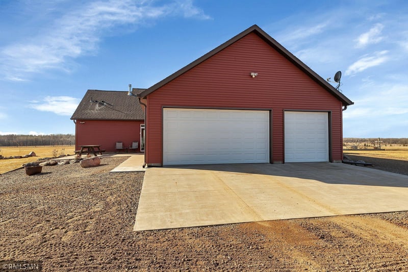 2560 Plum St, Brook Park, MN 55007