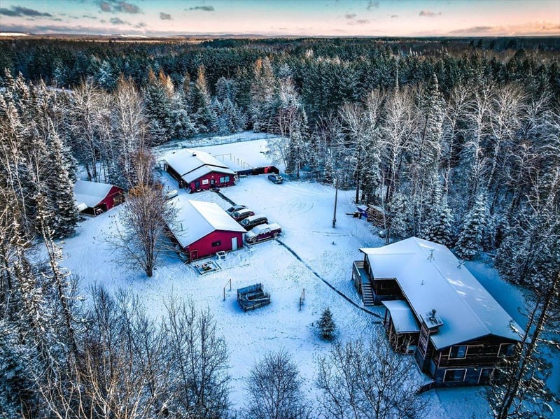 4271 Clyde Rd, Eveleth, MN 55734