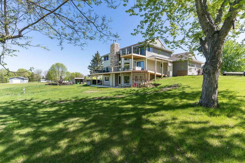 26161 Anna Lake Rd, Underwood, MN 56586