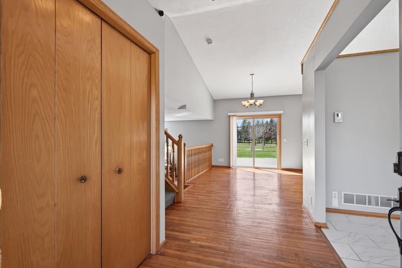 20972 Rendova St NE, East Bethel, MN 55011
