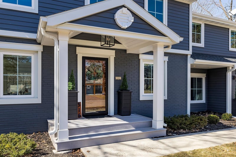 516 Arthur St, Edina, MN 55343