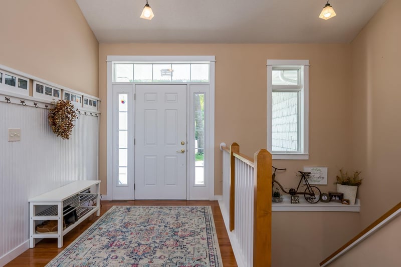 96 Cedar Ln, Madison Lake, MN 56063