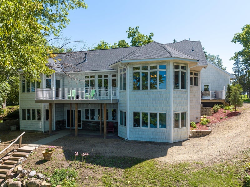 96 Cedar Ln, Madison Lake, MN 56063