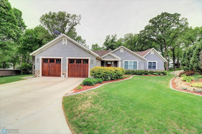 1698 East Shore Dr, Detroit Lakes, MN 56501