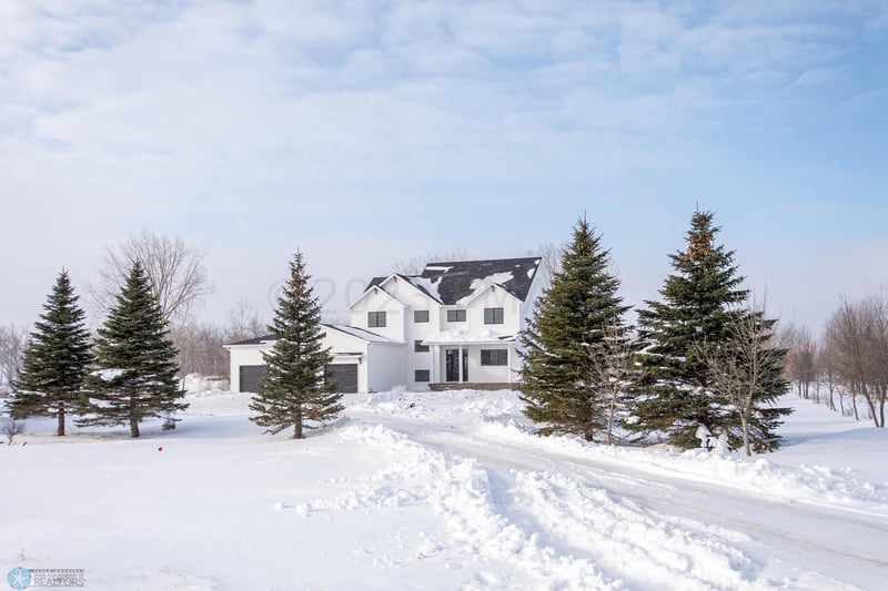 20219 14th Ave S, Hawley, MN 56549