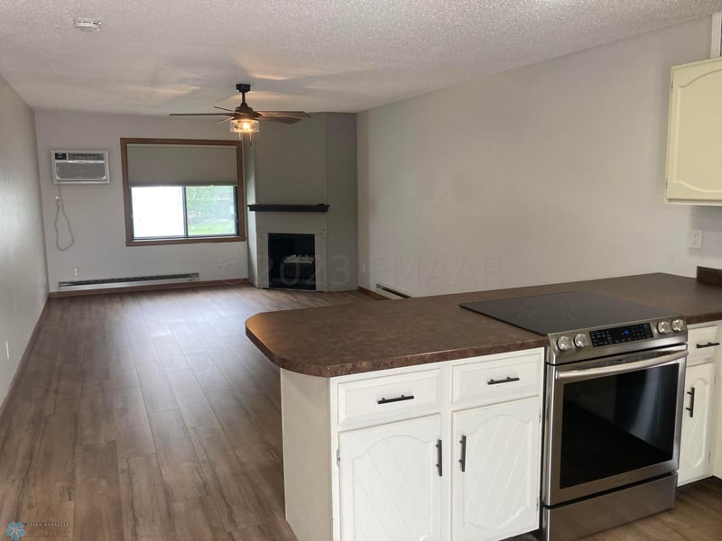 204 5 St NW #D, Dilworth, MN 56529