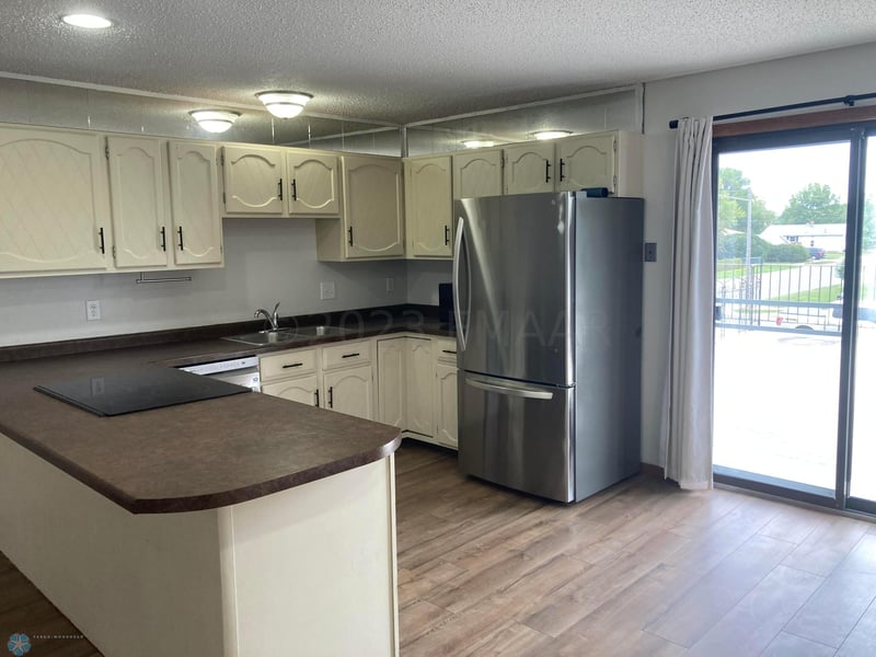 204 5 St NW #D, Dilworth, MN 56529