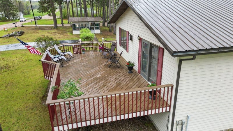 5609 River Rd, Orr, MN 55771