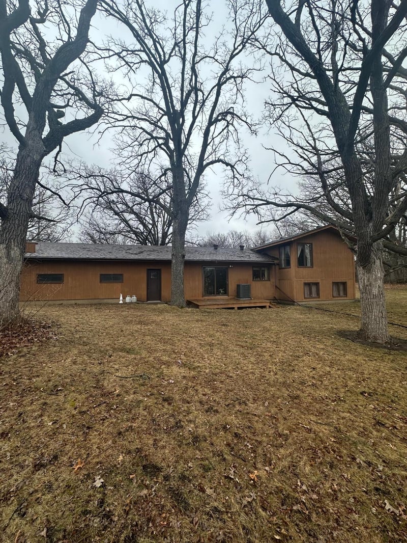 6320 50th St W, Webster, MN 55088