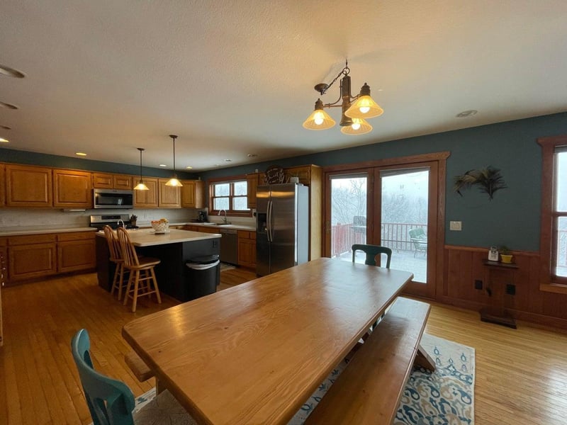 13909 Hillside Rd, Brownsville, MN 55919