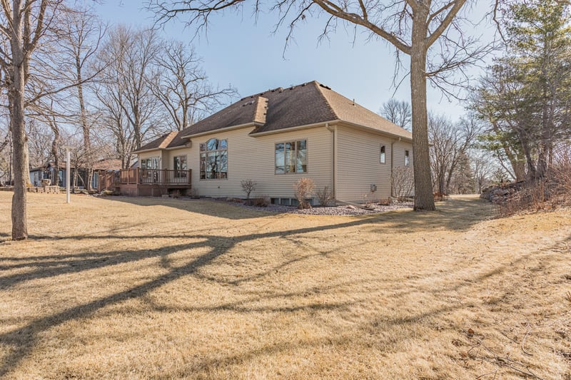 44525 E Little Mcdonald Dr, Perham, MN 56573