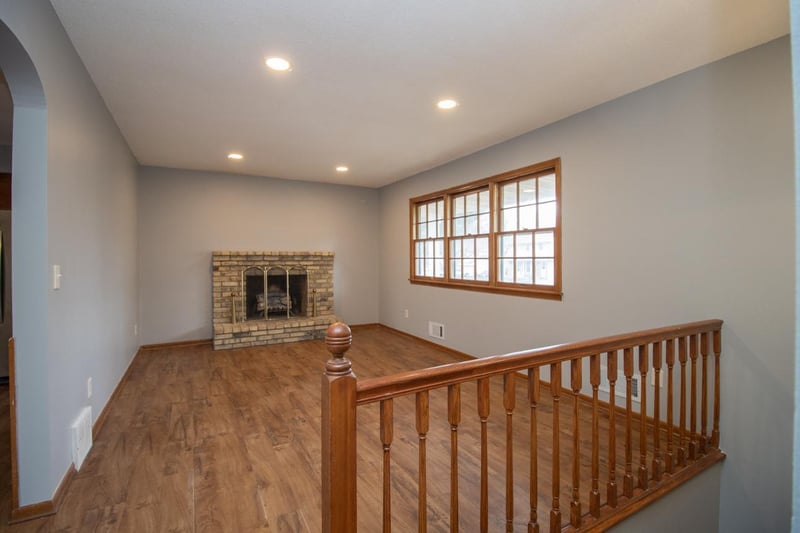 6957 Douglas Dr N, Brooklyn Park, MN 55429