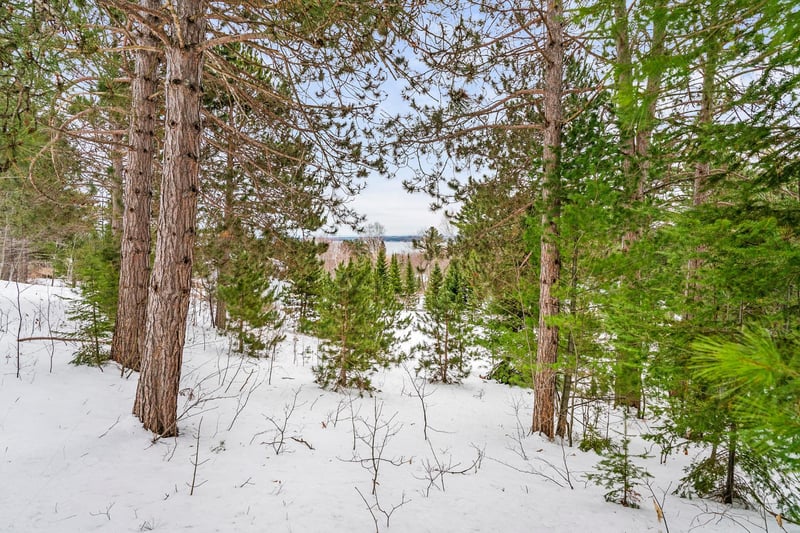 9xx Washington Ave, Bayfield, WI 54814