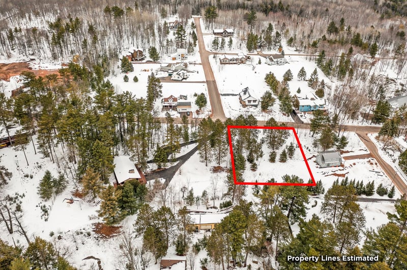 9xx Washington Ave, Bayfield, WI 54814