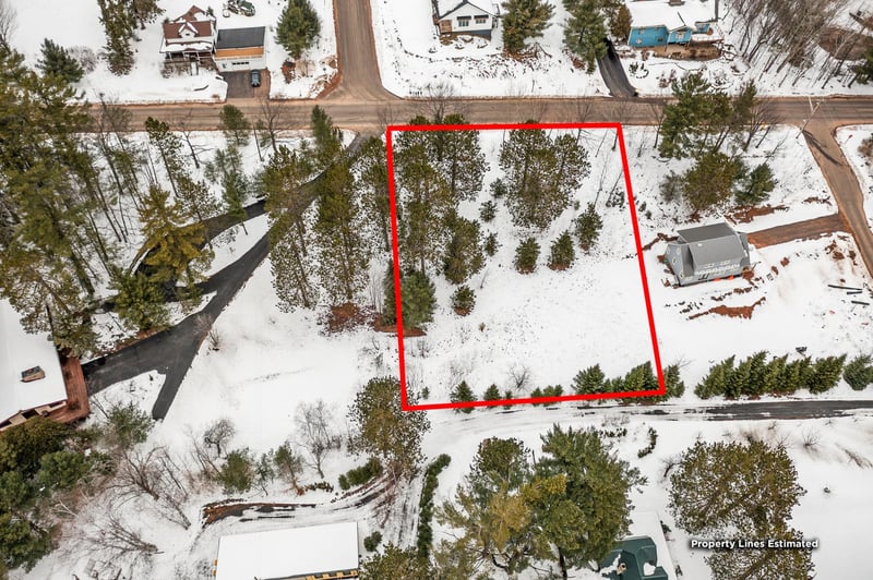 9xx Washington Ave, Bayfield, WI 54814
