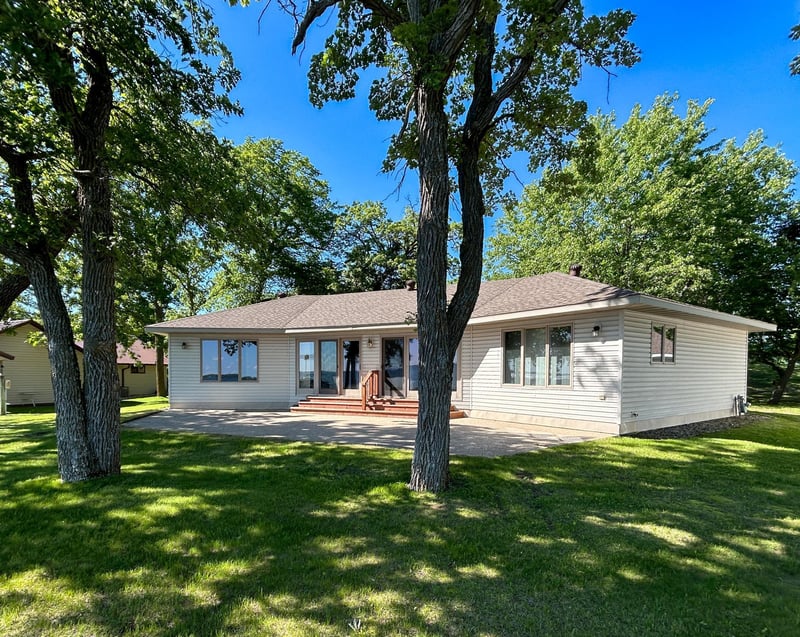 42678 Pleasure Park Rd, Ottertail, MN 56571