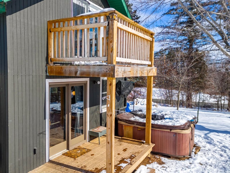 1728 W Church Rd, Star Prairie, WI 54026