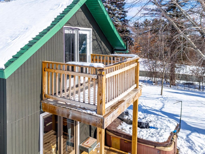 1728 W Church Rd, Star Prairie, WI 54026