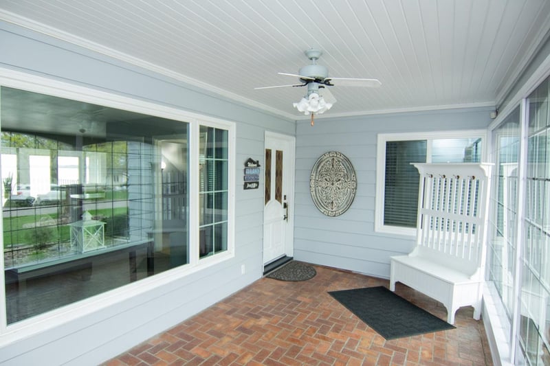 909 Point Pleasant Rd, Madison Lake, MN 56063