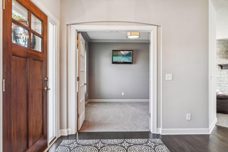 9419 Partridge Rd, Minnetrista, MN 55375