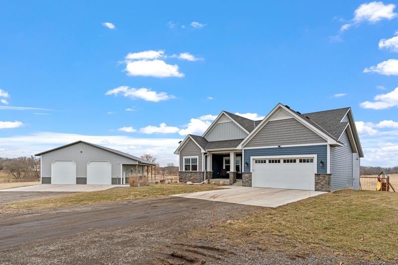 2224 County Road 92, Maple Plain, MN 55359