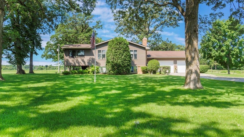 2387 Calder Ave SE, Buffalo, MN 55313
