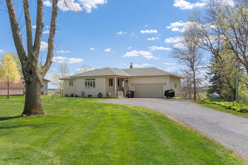 309 Zimmerman Rd, Courtland, MN 56021