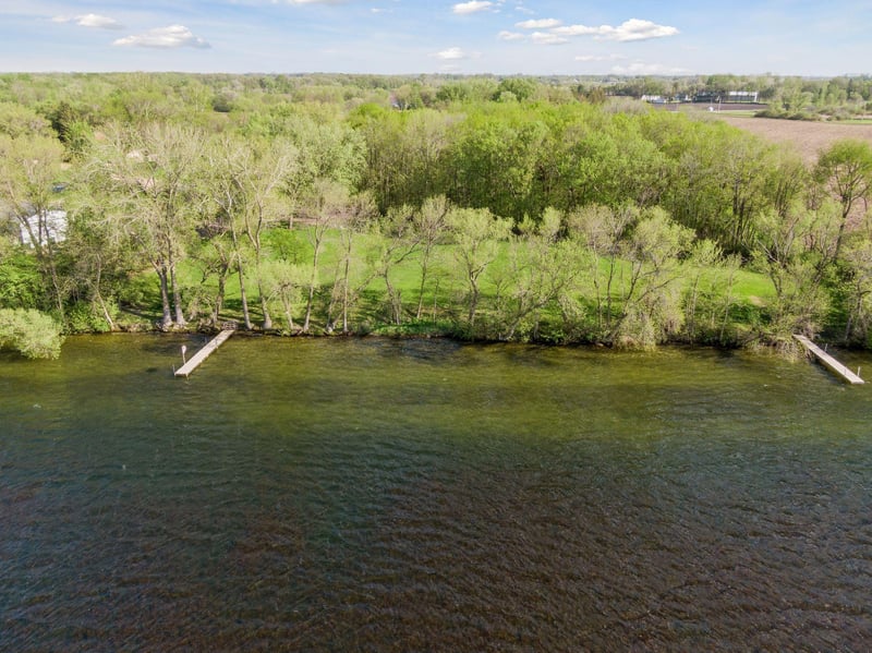 10128 190th St, Silver Lake, MN 55381