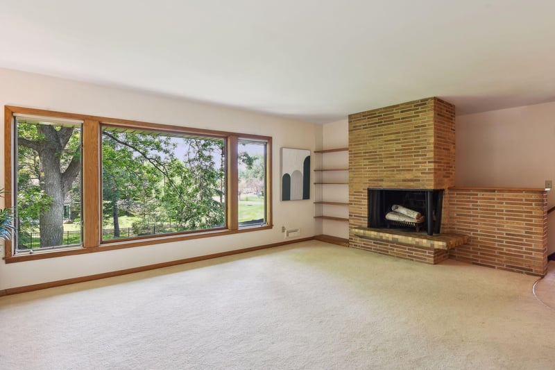 35 Natchez Ave N, Minneapolis, MN 55422